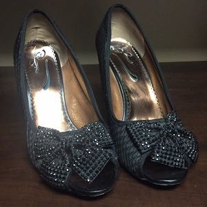 Poetic Licence pumps